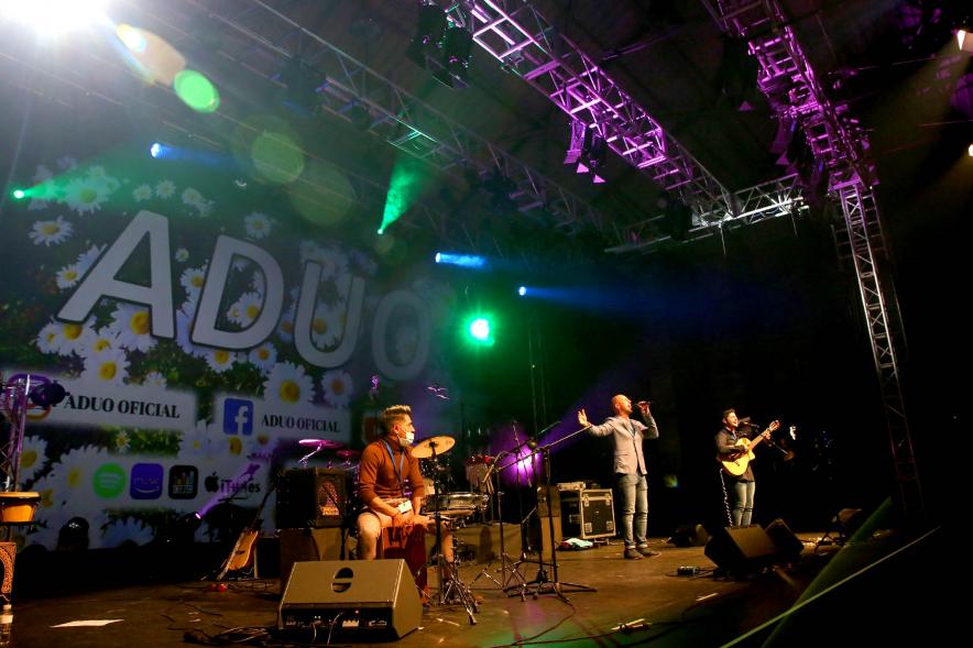  Grupo ADUO en concierto. 