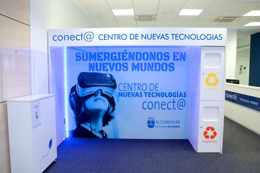 Visita Espacio Realidad Virtual en Conect@ - Imagen del cartel promocional.