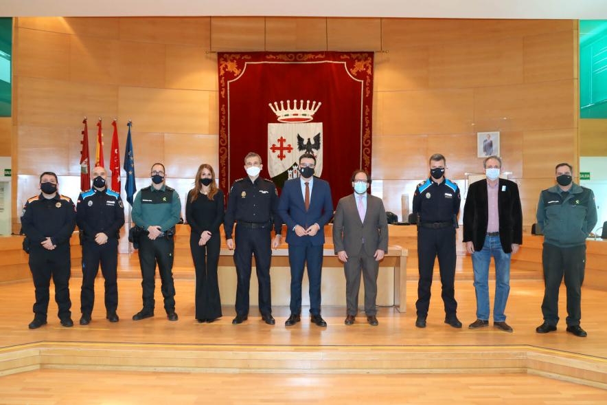 Participantes posando juntos