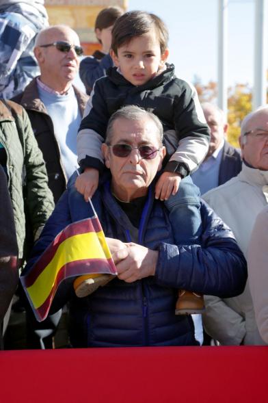 Detalle asistentes al acto