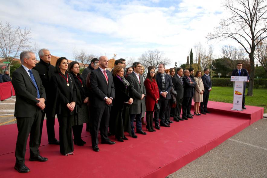 Miembros electos del ayuntamiento en presentación del acto