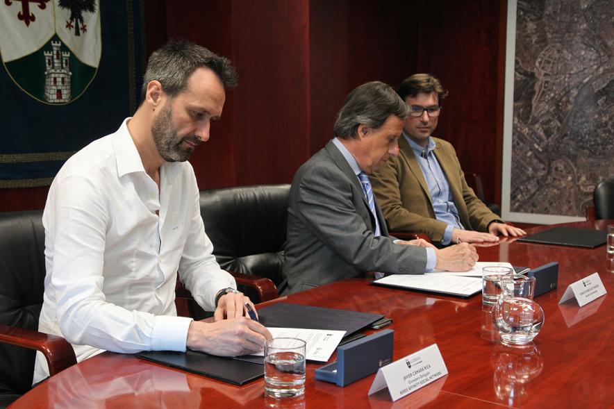 Momento de la firma