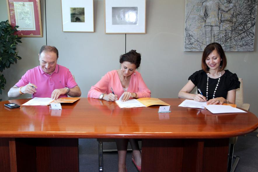 Momento de la firma