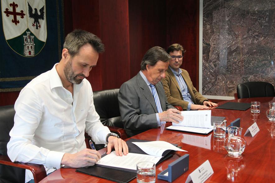 Momento de la firma