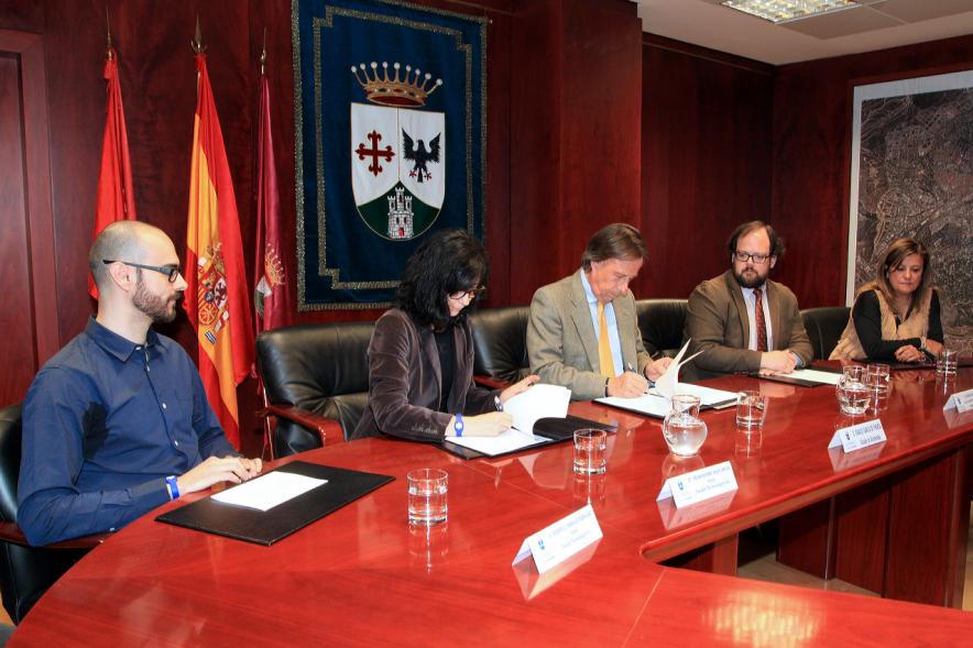 Momento de la firma