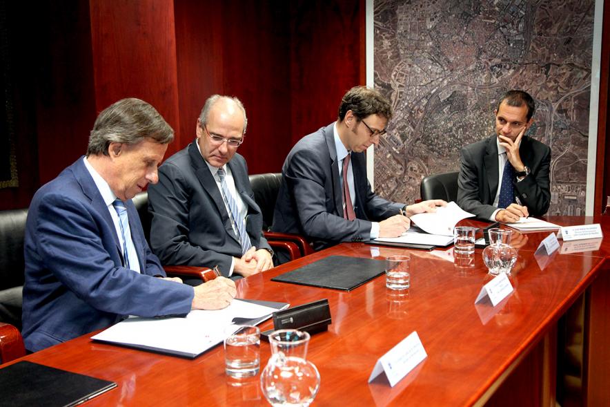 Momento de la firma
