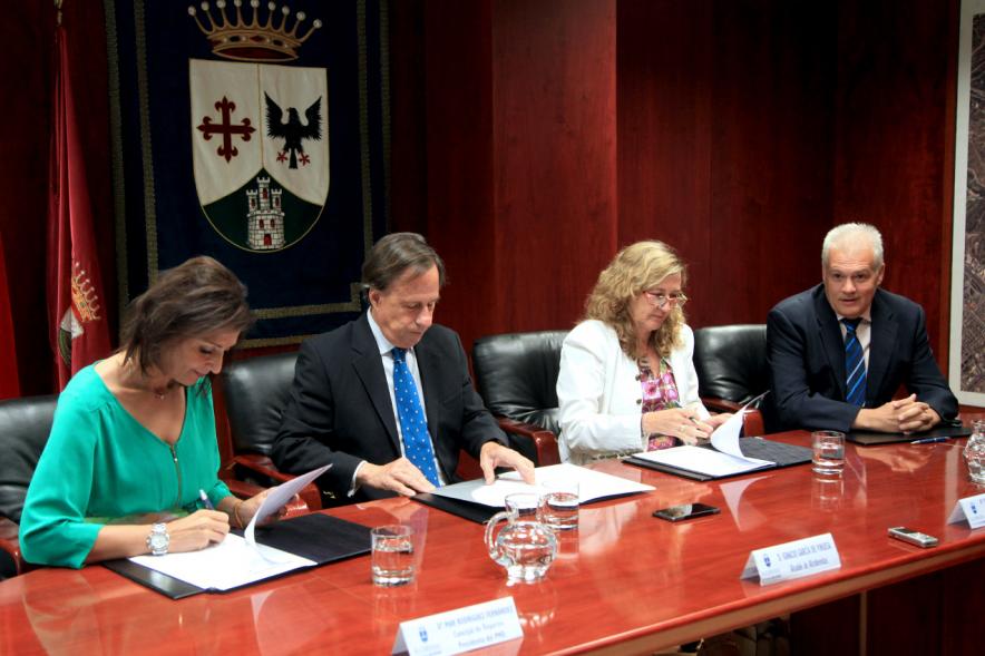 Momento de la firma