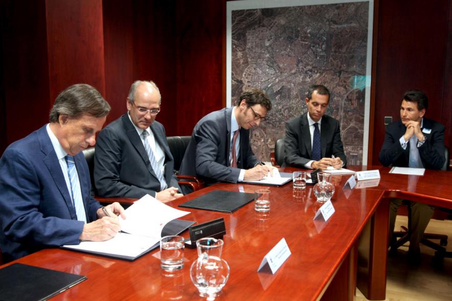 Momento de la firma
