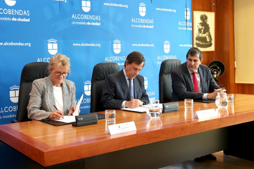 Momento de la firma