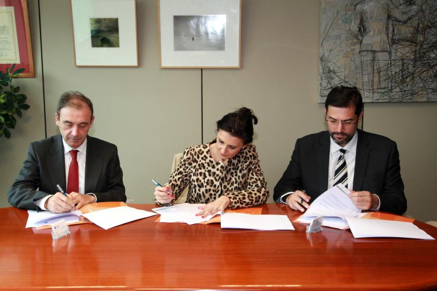 Momento de la firma
