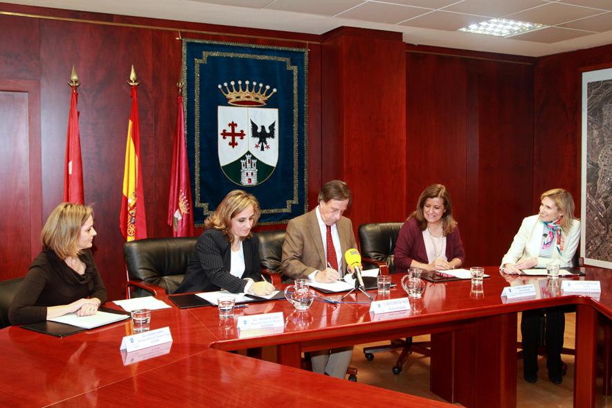 Momento de la firma
