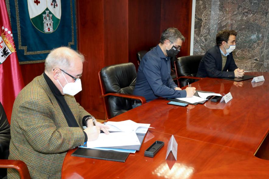 Momento de la firma