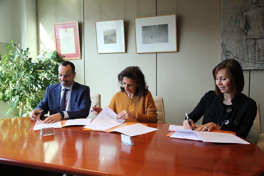 Momento de la firma
