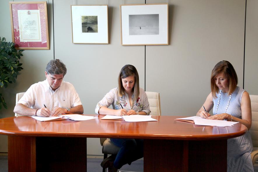 Momento de la firma