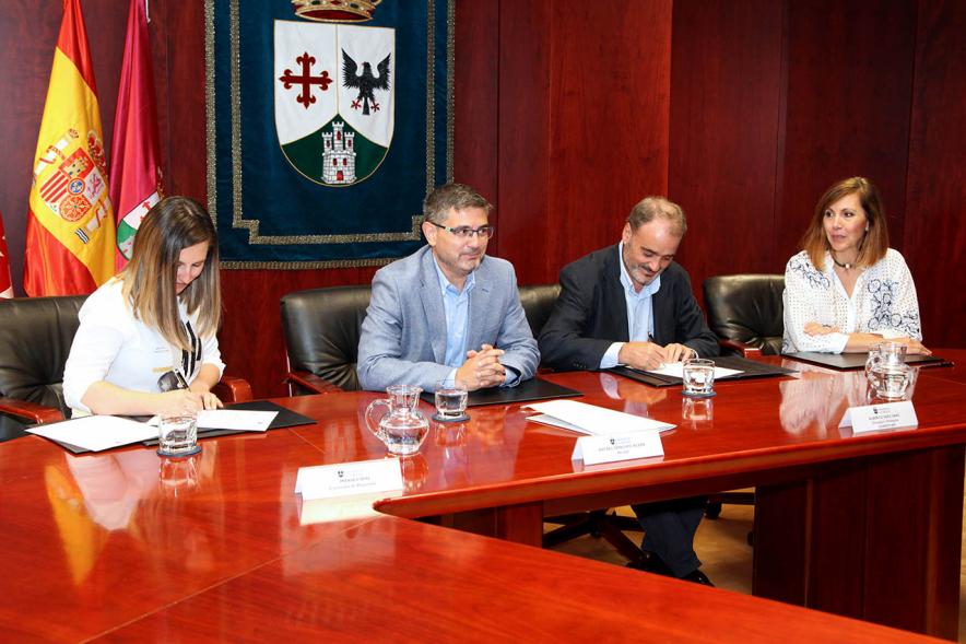 Momento de la firma