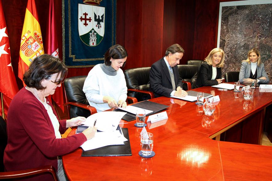 Momento de la firma