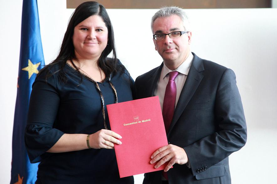 Entrega de Convenios de Colaboración contra la Violencia de Género y Promoción de Igualdad de Oportunidades - Entrega de menciones.