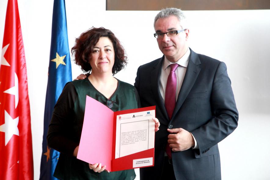 Entrega de Convenios de Colaboración contra la Violencia de Género y Promoción de Igualdad de Oportunidades - Entrega de menciones.