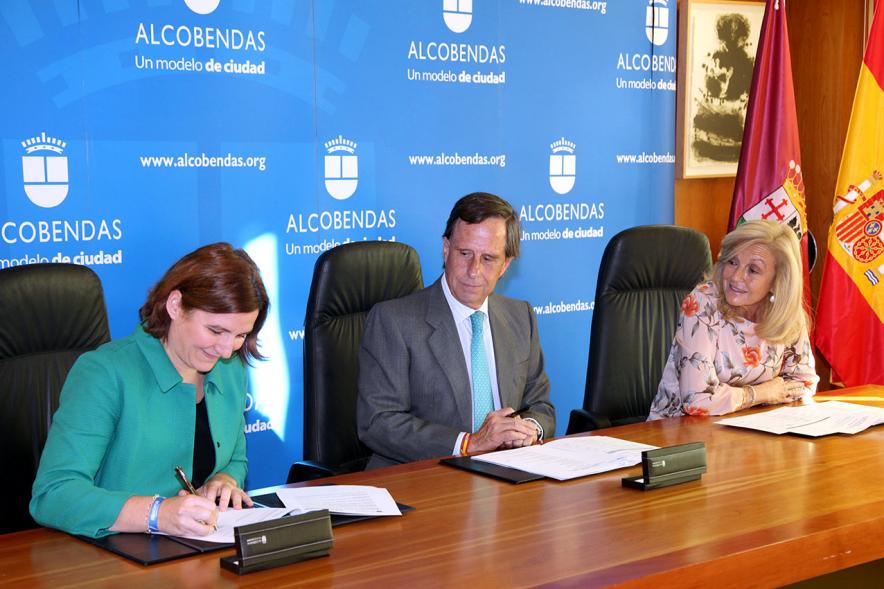 Momento de la firma