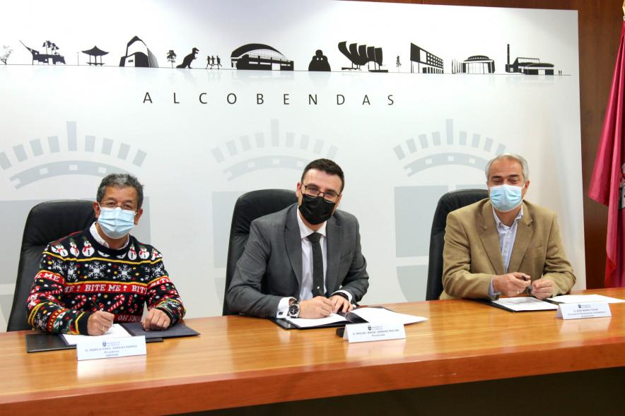 Momento de la firma