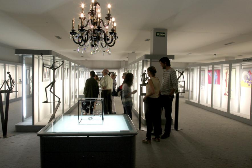 Inauguración Exposición Cosmología de Diego Canogar - Primer plano de la exposición.