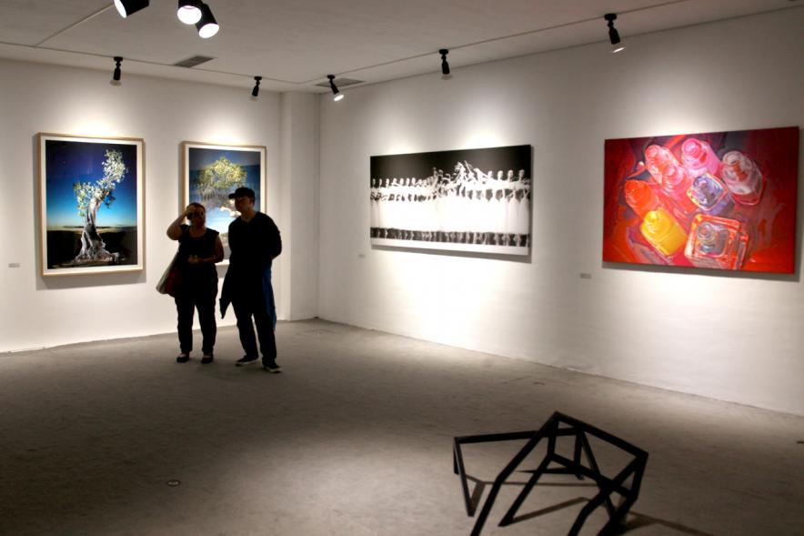 Inauguración Exposición Cosmología de Diego Canogar - Parte de la exposición.