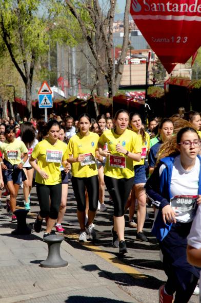 39ª Edición Cross Aldovea Detalle participantes corriendo