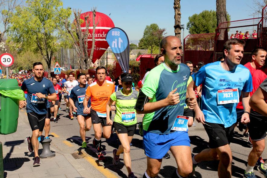 39ª Edición Cross Aldovea Detalle participantes corriendo