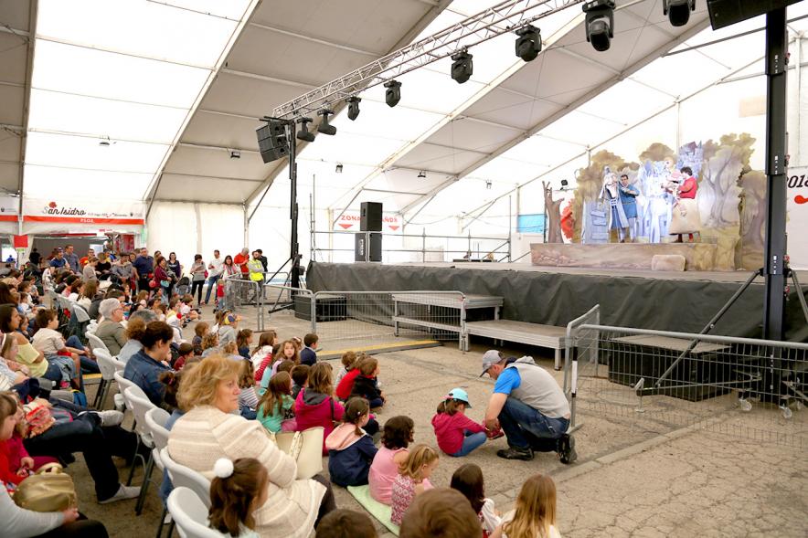 Momento del evento visto desde el público