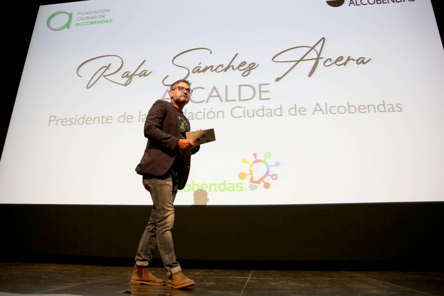 Alcalde Rafael Sánchez. Encuentro Despertando tu Curiosidad Científica -2021