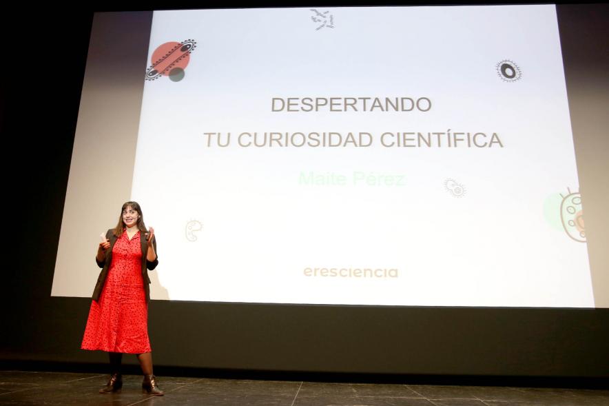 Maite Pérez, bioquímica y viróloga. Encuentro Despertando tu Curiosidad Científica - 