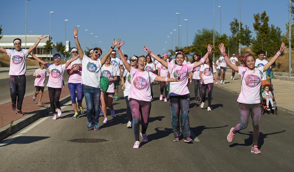 Carrera Color Run - Imagen participantes en la carrera.