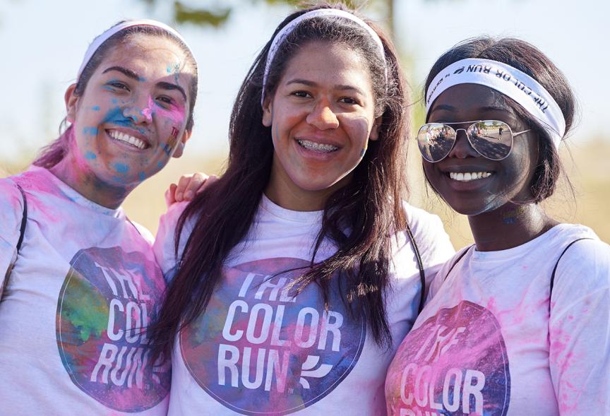 Carrera Color Run - Imagen participantes en la carrera.