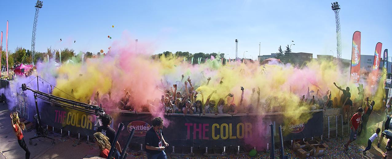 Carrera Color Run - Imagen del público en general.