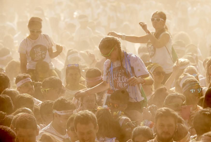 Carrera Color Run - Imagen del público en general.