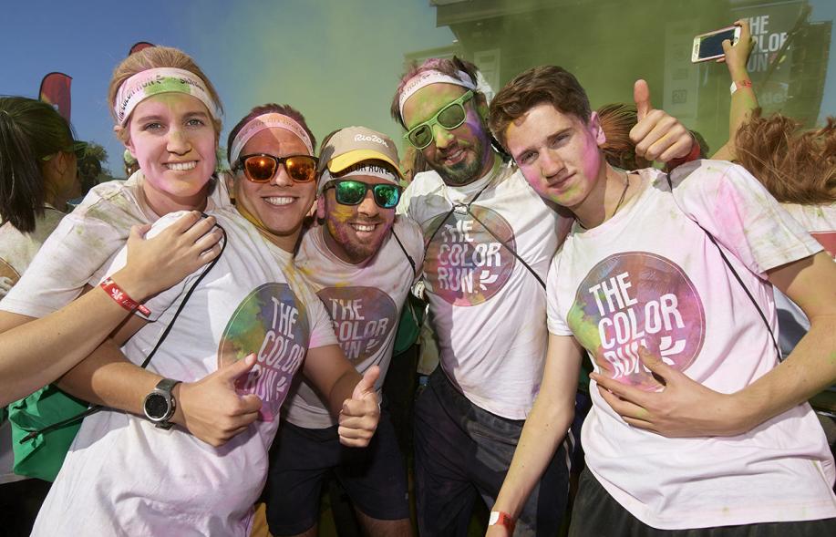 Carrera Color Run - Imagen participantes en la carrera.