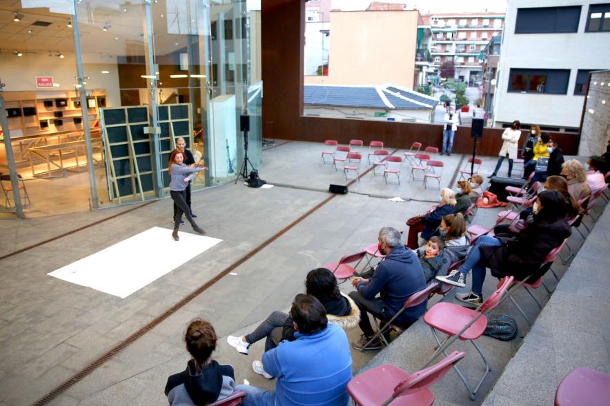 Espectáculo de Danza en el Centro de Arte - 2021