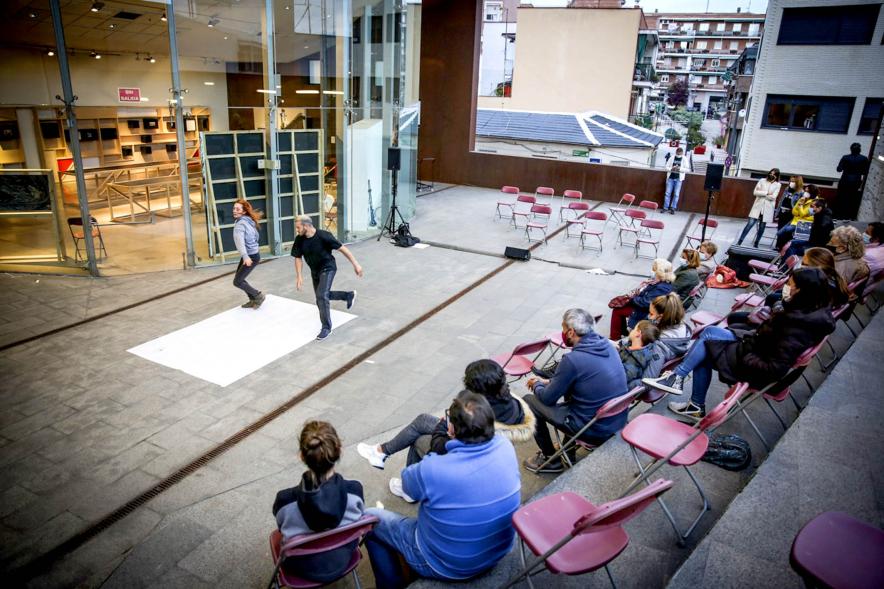 Espectáculo de Danza en el Centro de Arte -2021