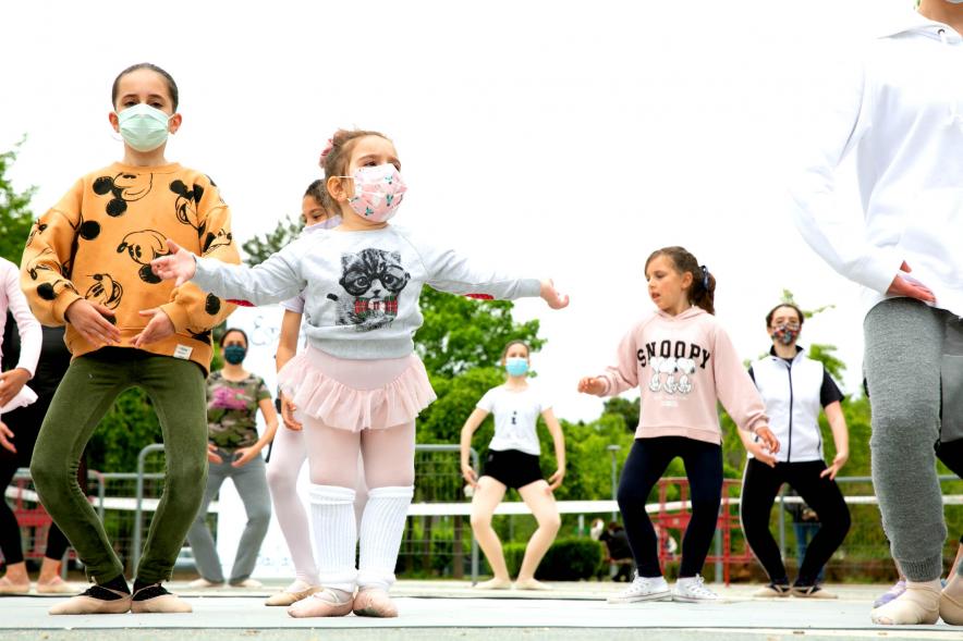 Espectáculo de Danza en el Arroyo de la Vega 