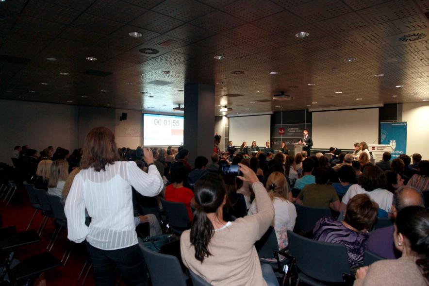 Primer Concurso de Debate Alcobendas - Universidad Europea de Madrid - Los participantes al debate.