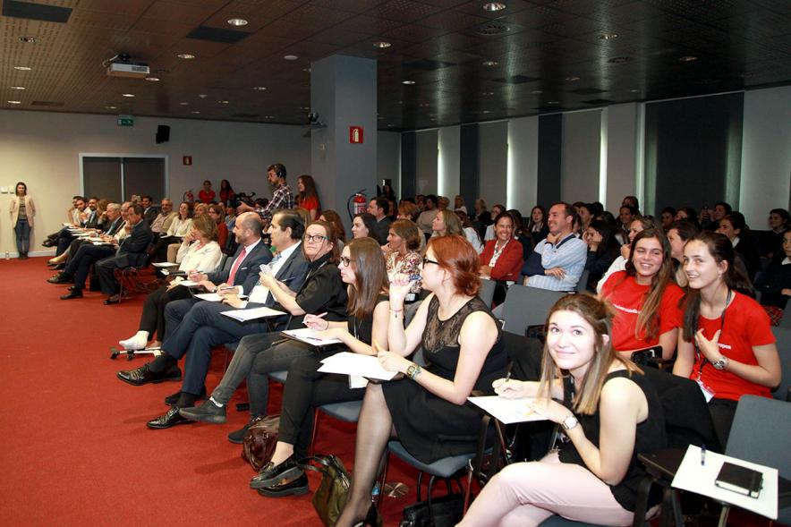 Primer Concurso de Debate Alcobendas - Universidad Europea de Madrid - Los participantes.