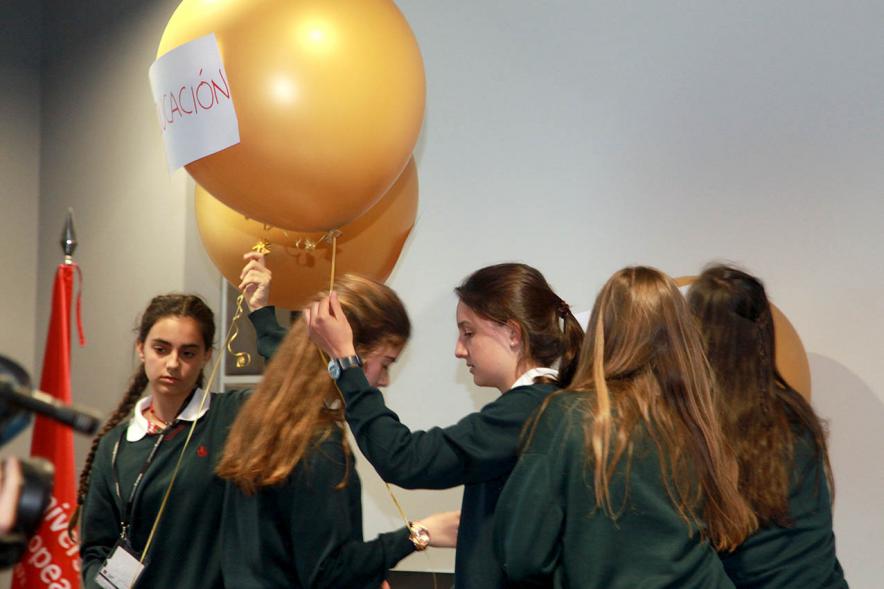 Primer Concurso de Debate Alcobendas - Universidad Europea de Madrid - Equipo de debate.