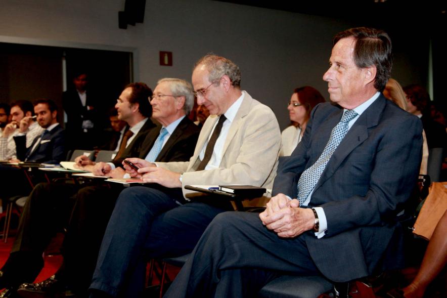 Primer Concurso de Debate Alcobendas - Universidad Europea de Madrid - Fila de autoridades.