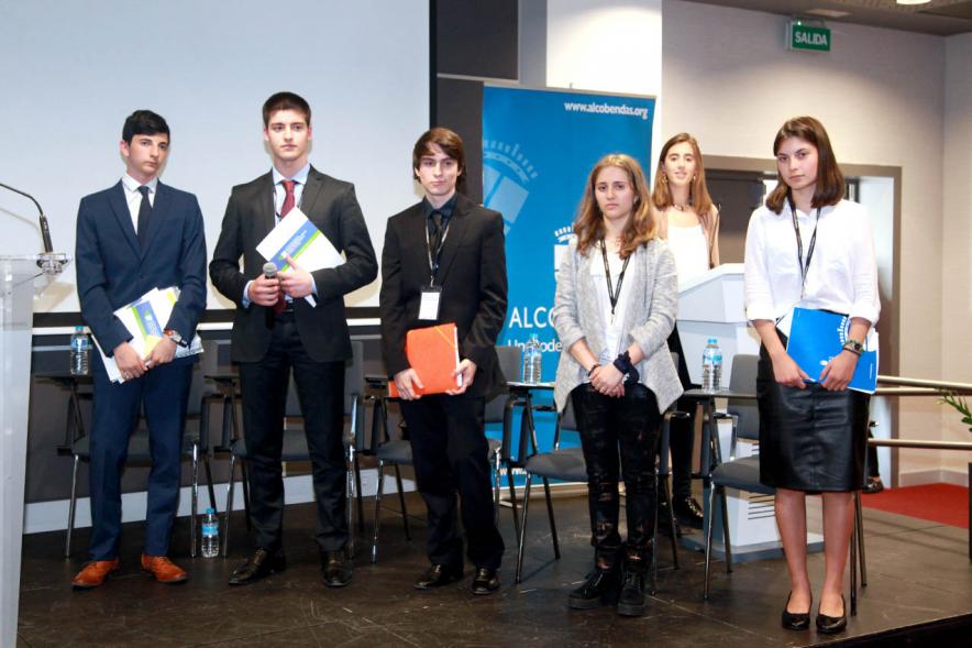 Primer Concurso de Debate Alcobendas - Universidad Europea de Madrid - Equipo de debate.
