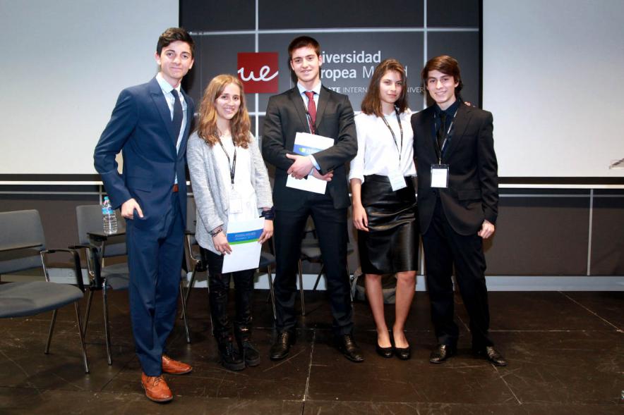 Primer Concurso de Debate Alcobendas - Universidad Europea de Madrid - Equipo de debate.