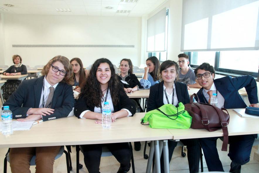 Primer Concurso de Debate Alcobendas - Universidad Europea de Madrid - Equipo de debate.
