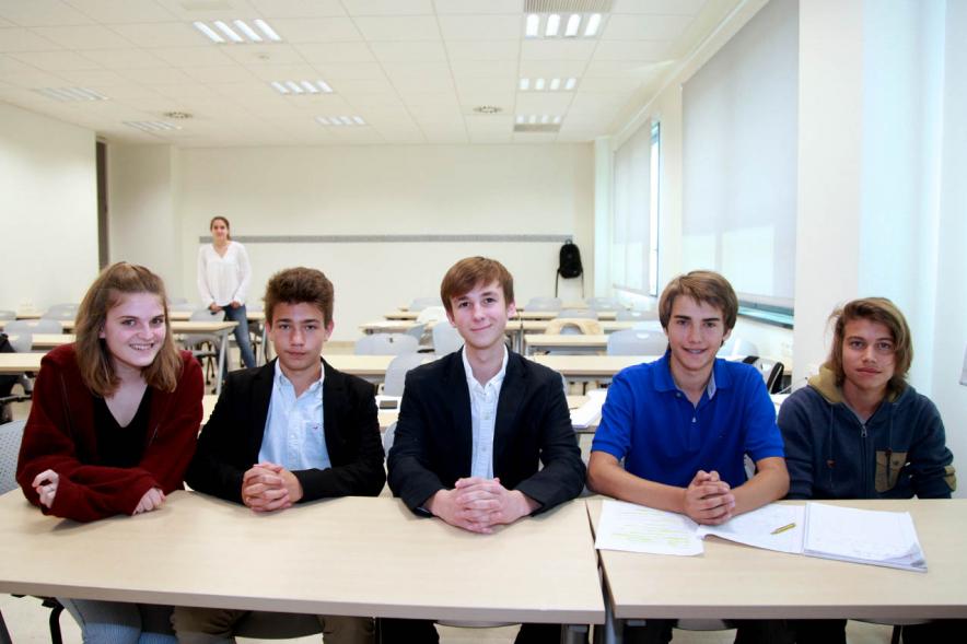 Primer Concurso de Debate Alcobendas - Universidad Europea de Madrid - Equipo de debate.