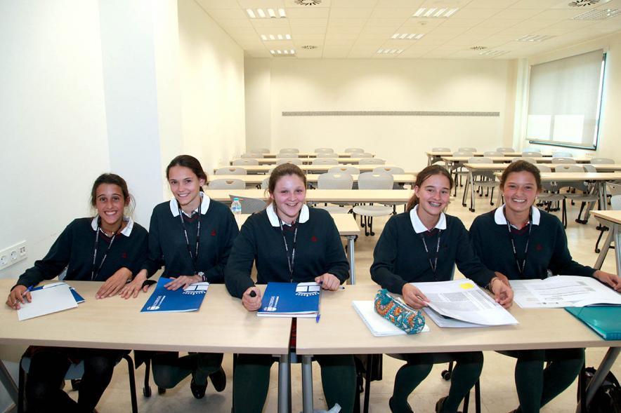 Primer Concurso de Debate Alcobendas - Universidad Europea de Madrid - Equipo de debate.