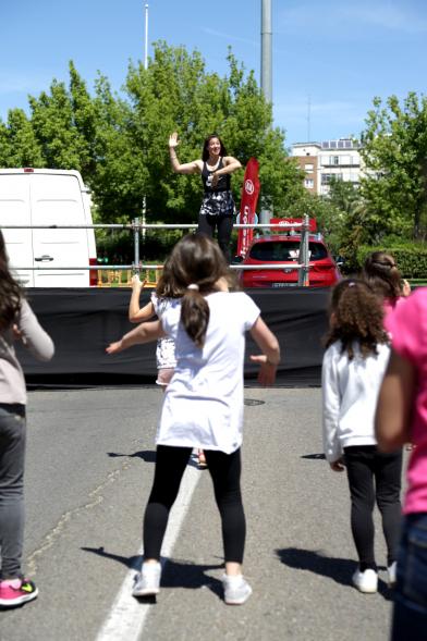 Público bailando