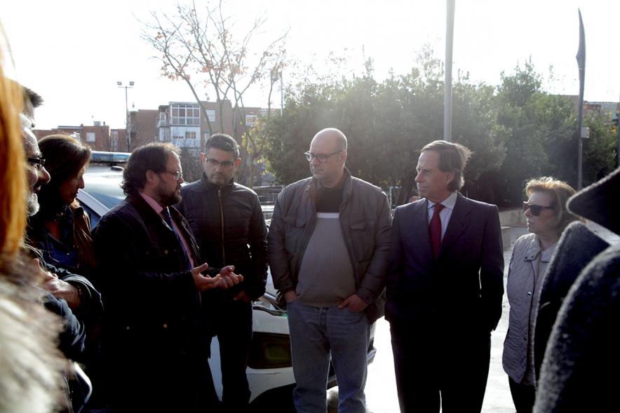 Presentación de los Nuevos Desfibriladores en la Plaza Mayor - Las autoridades.